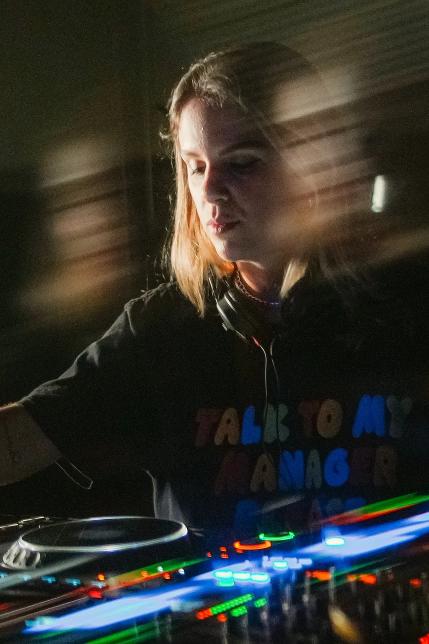 Foto pública do DJ